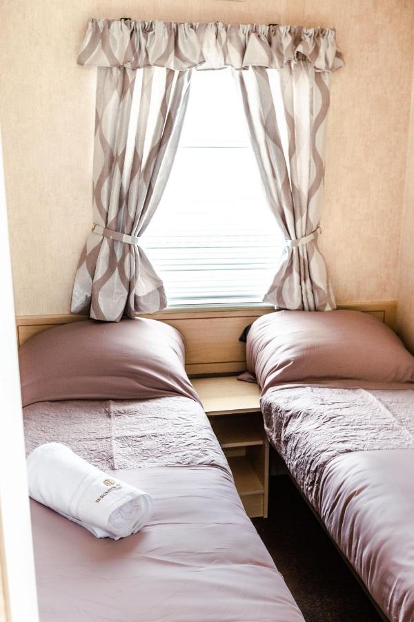 Willa Kings Caravan - Family Groups Only - Very Quiet Park Skegness Zewnętrze zdjęcie